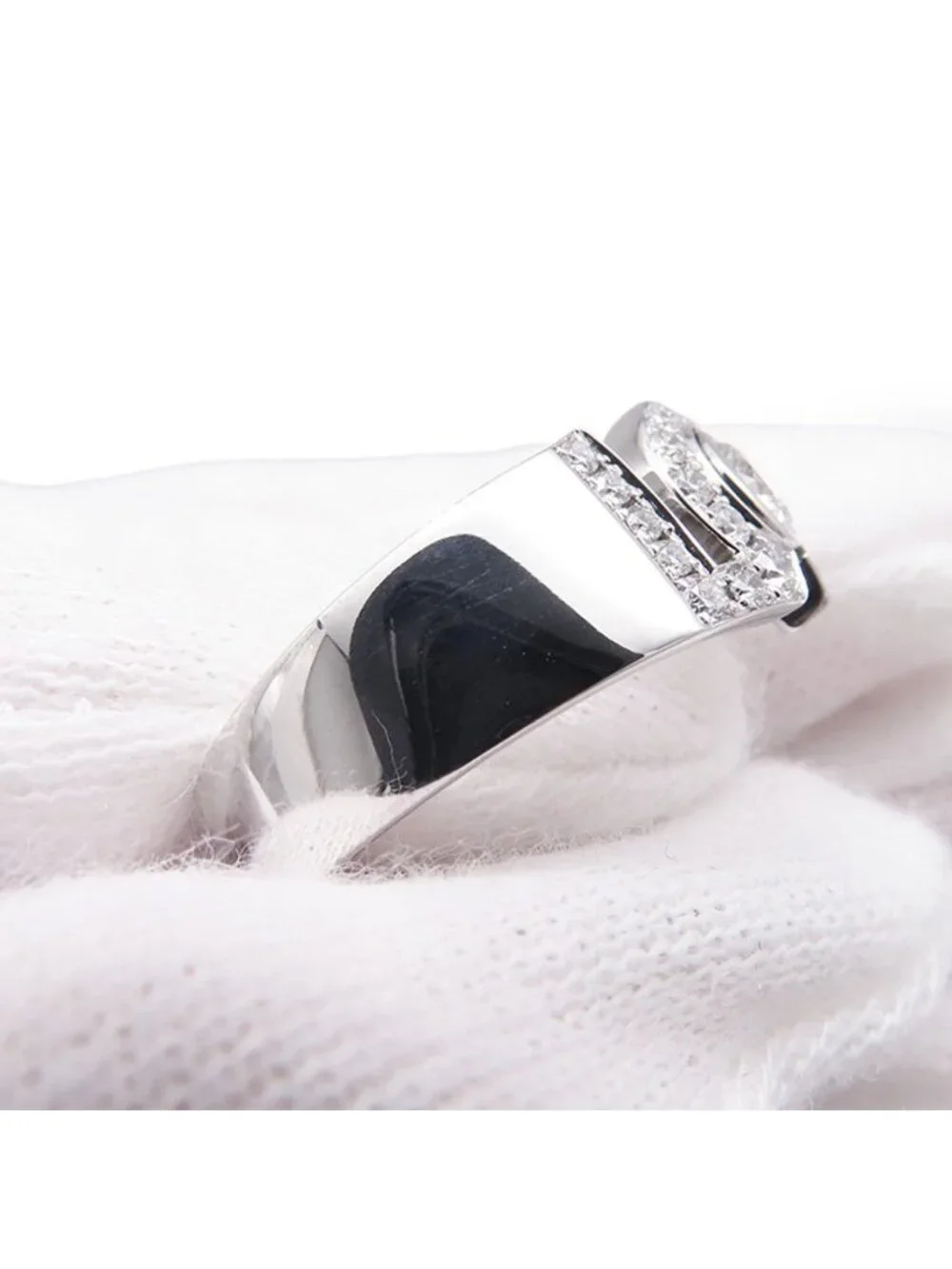 Chanel Ring Eternal No. 5 Diamond Center Stone 18K White Gold